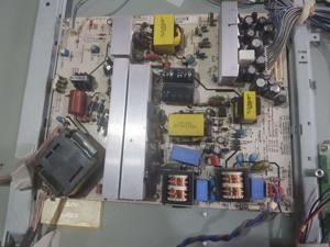 sursa eay38639701 de pe tv LG 32lc41