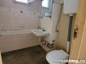 APARTAMENT 2 CAMERE GORJULUI - imagine 8