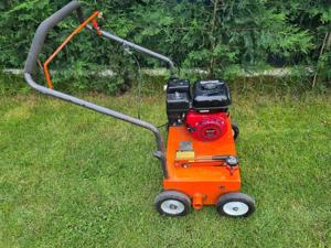 Verticultor, scarificator, aerator gazon