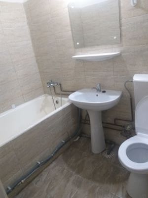 Inchiriez apartament 2 camere, zona piata garii, bdul carol I - imagine 6