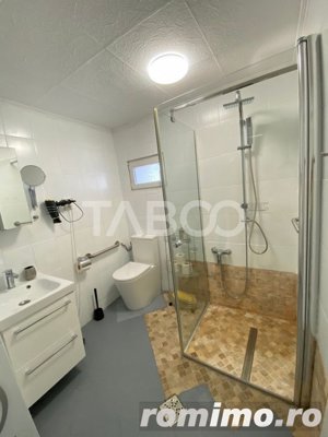 2 case individuale renovate functionale in regim hotelier Sura Mare  - imagine 19