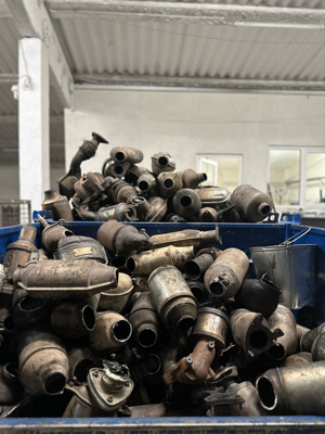 Cumparam Catalizator auto si filtru particule