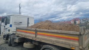 Inchiriere miniexcavator Kubota 3.7 tone dotat cu picon si diverse cupe  + alte utilaje - imagine 8