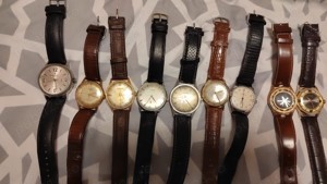 Colectie -1100 de ceasuri de mana functionale - imagine 3