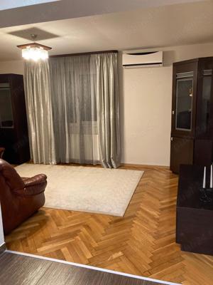 Apartament cu trei camere, spre închiriere zona Bradet  - imagine 4