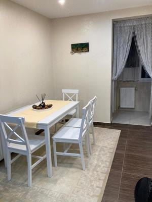 Apartament cu trei camere, spre închiriere zona Bradet  - imagine 2