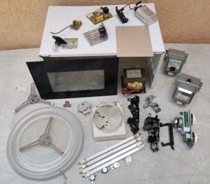 piese cuptor microunde farfurie mica rezistenta grill dioda condensator motor transformator etc - imagine 1