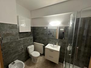 Apartament cu 3 camere in zona Aradului - imagine 8