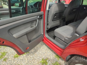 VW Touran - Motorizare 1.6 102 CP - An 2007 - EURO 4  - imagine 8