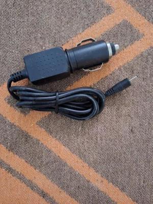 Vand incarcator de masina