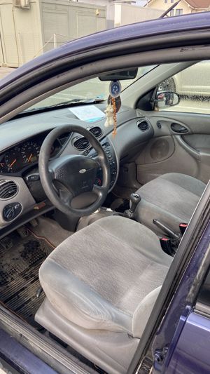 Vând Ford Focus benzina - imagine 8