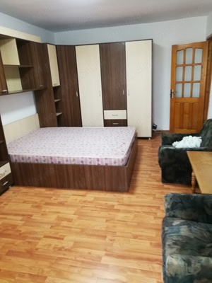 Vând apartament 2 camere mobilat și utilat  - imagine 6