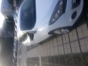 Megan-3    27-12-2011 - imagine 3 Megan-3    27-12-2011 - imagine 3