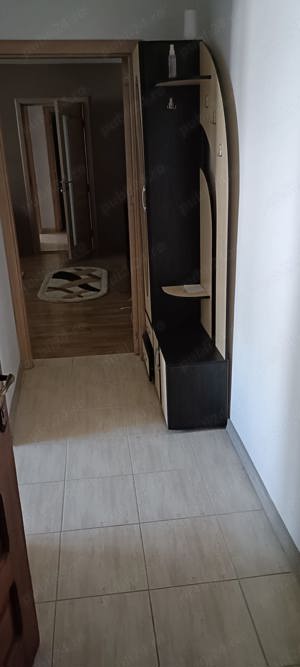 Închiriez apartament 2 camere