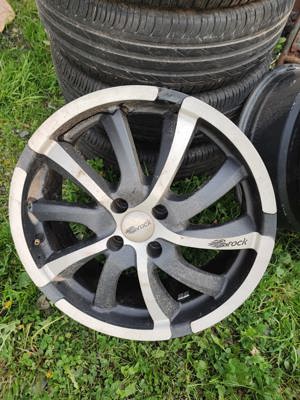 Vând Jante Brock pe 17