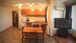 1 camera central-GH lazar