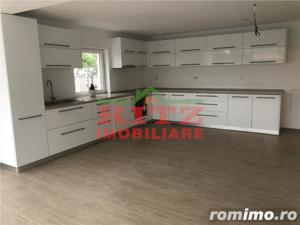 NOU IN PIATA ! Vila +garaj,S=127mp,cu teren 665 mp, zona Seda Service - imagine 5