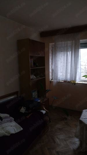 Vand apartament 3 camere in Moreni,Dambovita - imagine 5