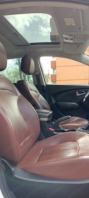 Hyundai ix35 2.0 crdi 4x4 an 2011 - imagine 7