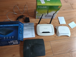 3 router :TP-LINK TL-WR841N  Tp-Link TL-WR720N  Cisco E900 - imagine 1