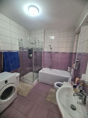 Vand apartament super central 3 camere, amenajat anul trecut - imagine 3