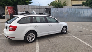 Skoda Octavia Combi Diesel 1.6 TDI DSG Style - imagine 5