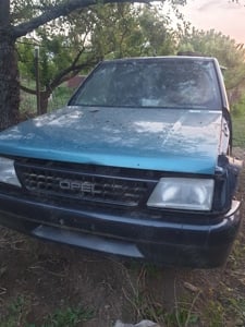 Opel frontera,benzină,motor de 2000 - imagine 2