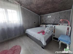 OPORTUNITATE DE INVESTITIE CASA TIP DUPLEX NAVODARI - imagine 19