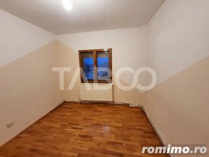 Apartament cu 3 camere etaj 3 de vanzare in Sebes Lucian Blaga - imagine 11