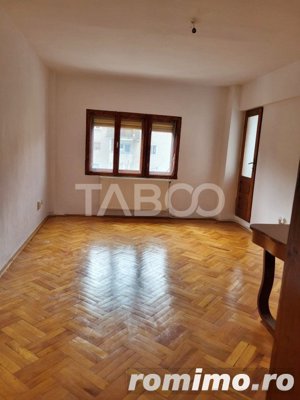 Apartament cu 3 camere etaj 3 de vanzare in Sebes Lucian Blaga - imagine 7