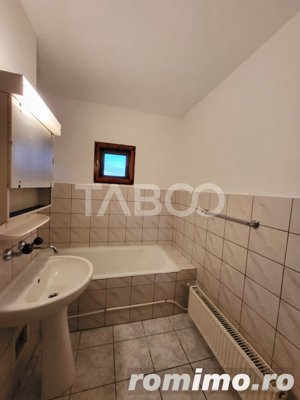 Apartament cu 3 camere etaj 3 de vanzare in Sebes Lucian Blaga - imagine 6