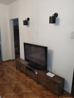 Vand apartament 3 camere zona armeneasca  - imagine 1