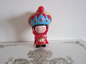 Papusa Figurina Peking Opera cu 4 masti originala vintage colectie China 1980 - imagine 4