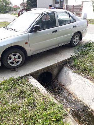 Mitsubishi Lancer 1.3 - imagine 3