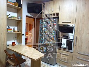 Casa  5 camere, curte, gazon livada in Gradiste - imagine 6