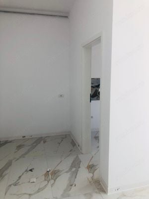 2 camere ETAJ INTERMEDIAR zona Braytim - imagine 7