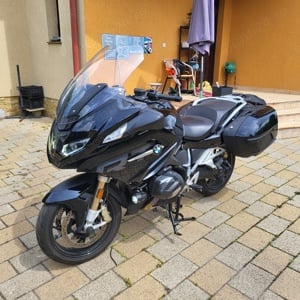 Moto BMW R 1250 RT, inmatriculat 2022, echipat full, triple black, 9900km, garantie pana in 2027 - imagine 15