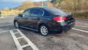 Vând Subaru Legacy 2.0 benzina, 150 cp, 4x4,  - imagine 2 Vând Subaru Legacy 2.0 benzina, 150 cp, 4x4,  - imagine 2