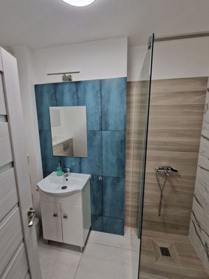 Apartament 2 camere in regim hotelier - imagine 10