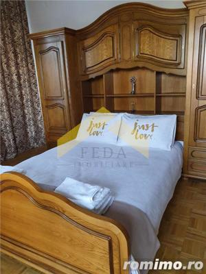 Casa pe colt cu teren de 2464 mp in ZONA MICALACA - imagine 3