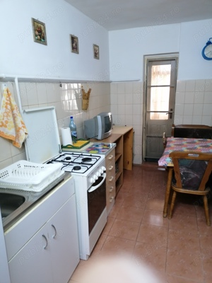 vand apartament 3 camere - imagine 9