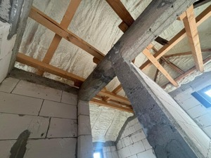 Izolație cu spuma poliuretanică celula deshisa închisă - imagine 5