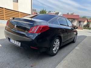 Peugeout 508 Hybrid - imagine 2