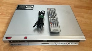 Pioneer DVR-420H-S DVD Recorder 80GB Hard Drive - imagine 1