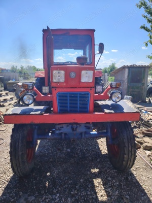 Tractor UTB 650 - imagine 5