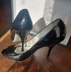 Pantofi piele naturala lacuita neagra, Dolce & Gabbana cu talpa piele, marime 37,5-38, transp gratis - imagine 2