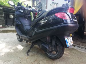 Maxi-scuter Piaggio X 9- 250 cm3 - imagine 2