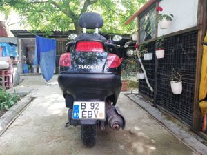 Maxi-scuter Piaggio X 9- 250 cm3 - imagine 5