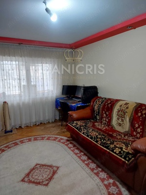 Apartament cu 3 camere în zona FALEZA NORD  - imagine 4