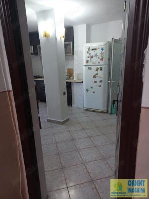 Poarta 6, decomandat, 3 camere, gaze, mobilat, vanzari Constanta - imagine 3